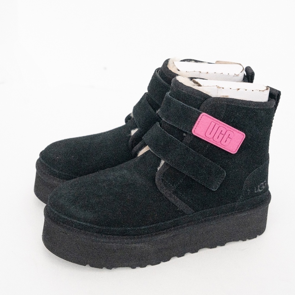 UGG Girl. Neumel Platform Boots. - Picture 2 of 15